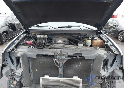 2005 Ford F-150 Fx4/Lariat/Xlt z USA, uszkodzony, nr VIN 1FTPW14505KF01992